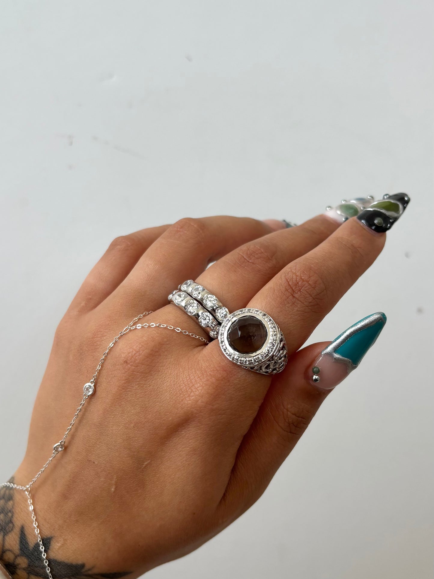 Eva Ring
