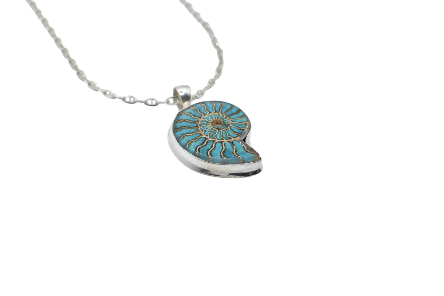 Stone Shell Necklace