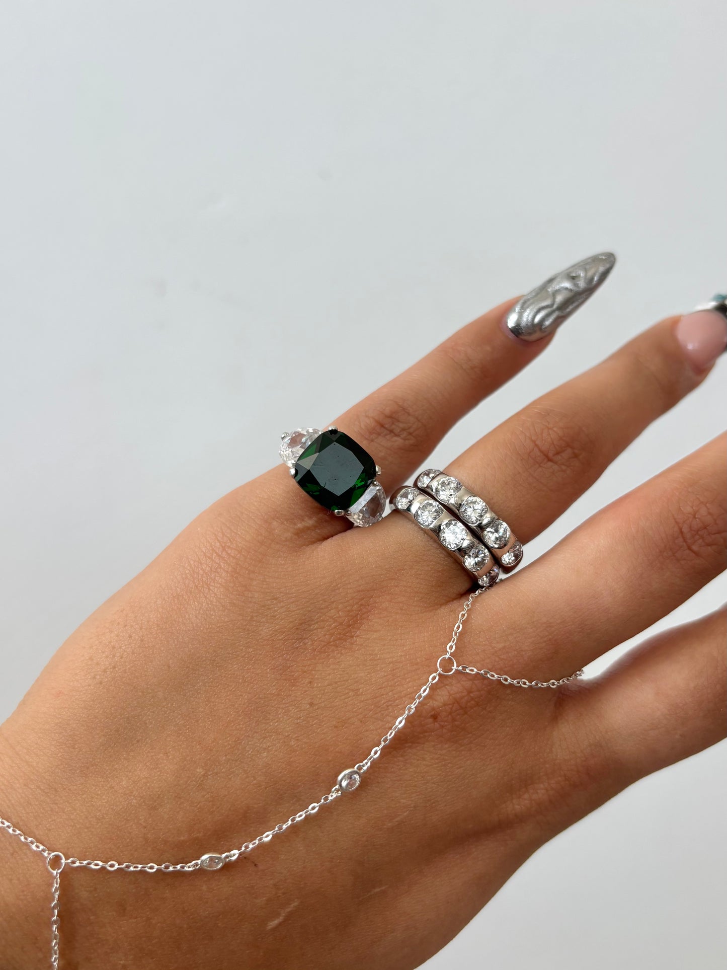 Eva Ring