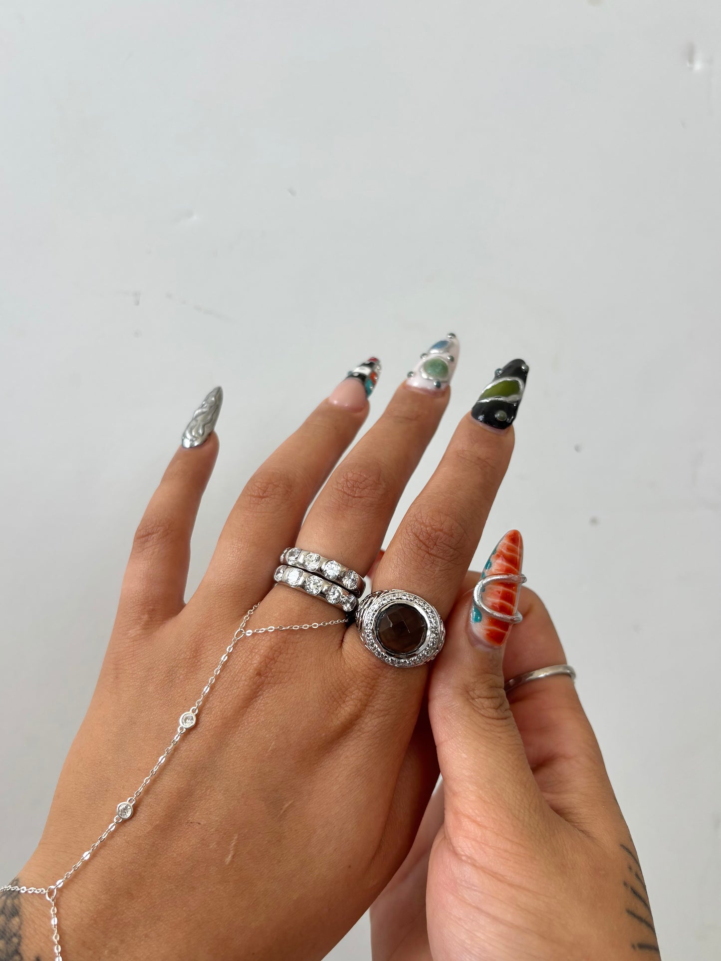 Eva Ring