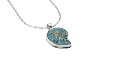Stone Shell Necklace