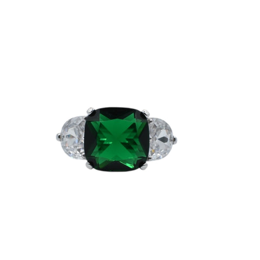 Eva Ring