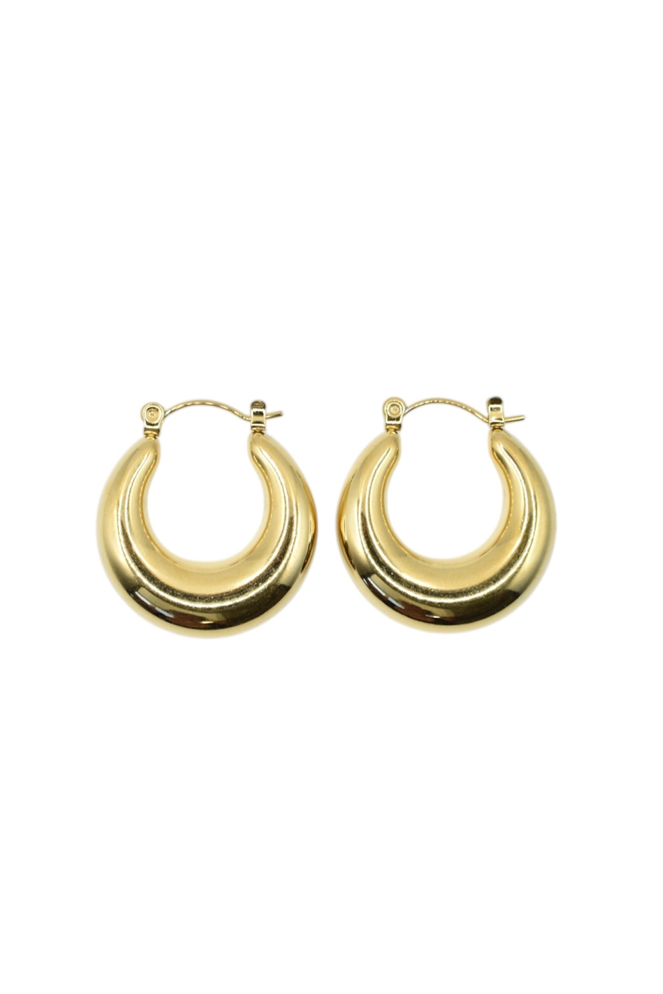 Laura Hoops